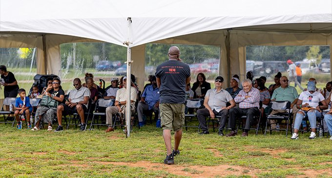 The Chronicle’s ‘Day in the Park’ recognizes Community Service Award honorees