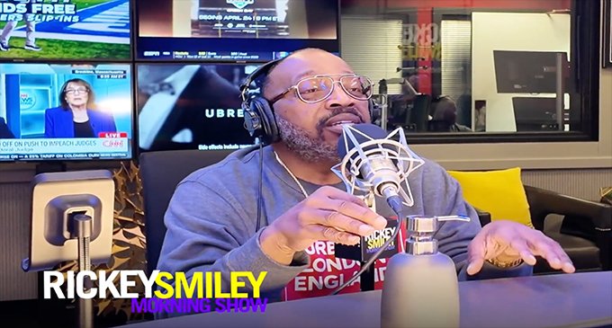 Pastor Marvin Sapp speaks on viral video